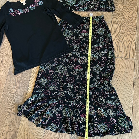 CHOICES 3 Piece Set- Black Floral Skirt with Sleeveless @ Long Sleeve Tops Sz S - Picture 8 of 13